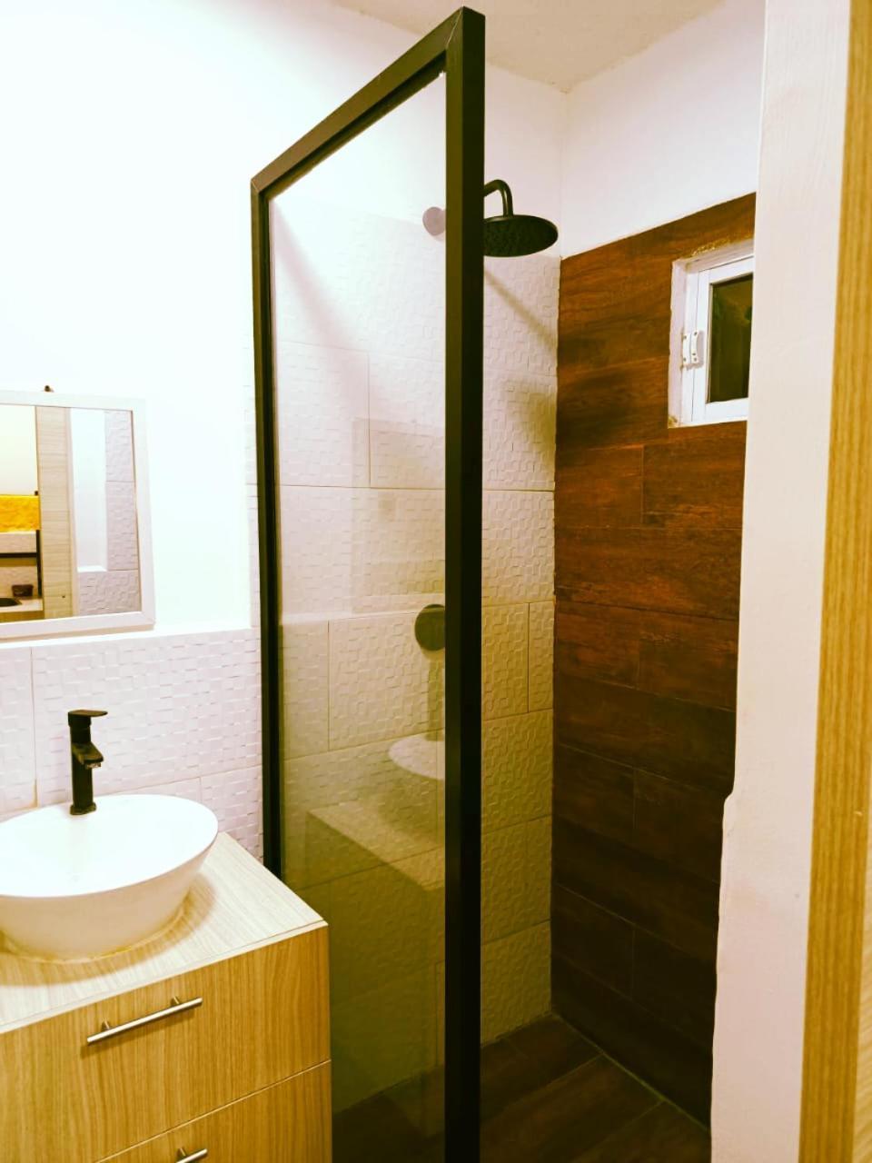 Cafe Madame Hotel Puerto Lopez Ngoại thất bức ảnh